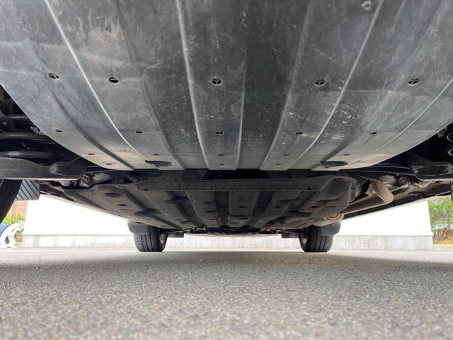 下回りがきれいなうちに、防錆加工の施工がオススメ。降雪地域はもちろん、沿岸部にお住いの方や、趣味でマリン・ウィンタースポーツをされる方にご好評いただいております。