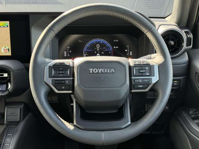 ���q�l�̈��S����ɍl���A���Ђɂ�24���ԃ��[�h�T�[�r�X���s���Ă���܂��B