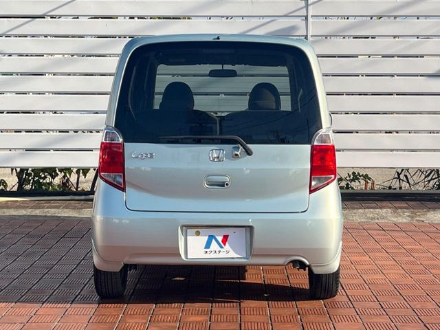 安心の最長10年・走行無制限保証(有償)をご用意。保証内容も充実はもちろん、無料点検&オイル交換や、年中無休の全国・24時間ロードサービスも付帯されておりますのでご安心下さい。