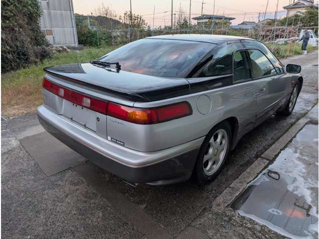 アルシオーネSVX3.3 バージョンL 4WD