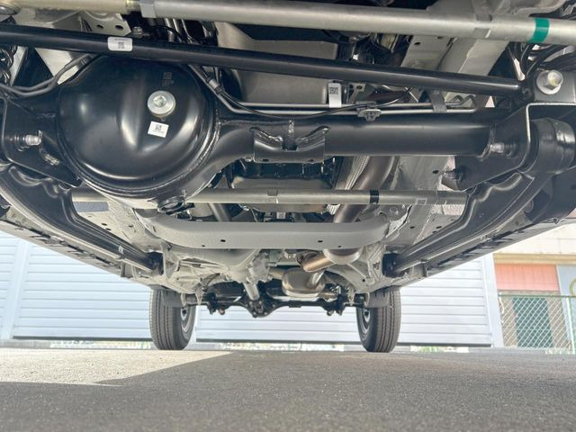 ����肪���ꂢ�Ȃ����ɁA�h�K���H�̎{�H���I�X�X���B�~��n��͂������A���ݕ��ɂ��Z���̕���A��Ń}�����E�E�B���^�[�X�|�[�c���������ɂ��D�]���������Ă���܂��B