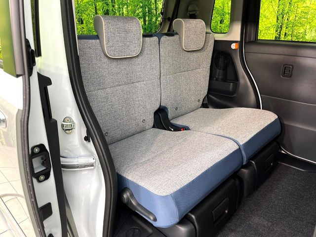 ���i���ȃI���W�i���t���A�}�b�g���I�v�V�����ɂĂ��p�ӂ��Ă���܂��B���D���ȃf�U�C����J���[�����Ԃɍ��킹�đI��ł����������Ƃ��ł��܂���