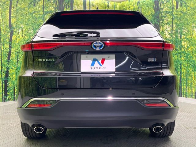 安心の最長10年・走行無制限保証(有償)をご用意。保証内容も充実はもちろん、無料点検&オイル交換や、年中無休の全国・24時間ロードサービスも付帯されておりますのでご安心下さい。