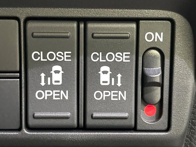 �y�����p���[�X���C�h�h�A�z�X�}�[�g�L�[��^�]�Ȃ̃X�C�b�`�Ō�ȗ����X���C�h�h�A�̊J���\���d��������͂����ăh�A���J����K�v�������A�����Ȃ��q�l�ł��ȒP�ɊJ���߂ł����K�ł���