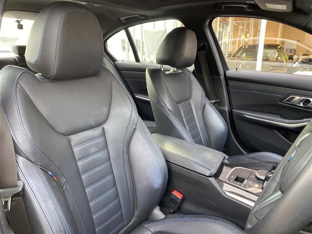 3シリーズセダン320i Mスポーツ