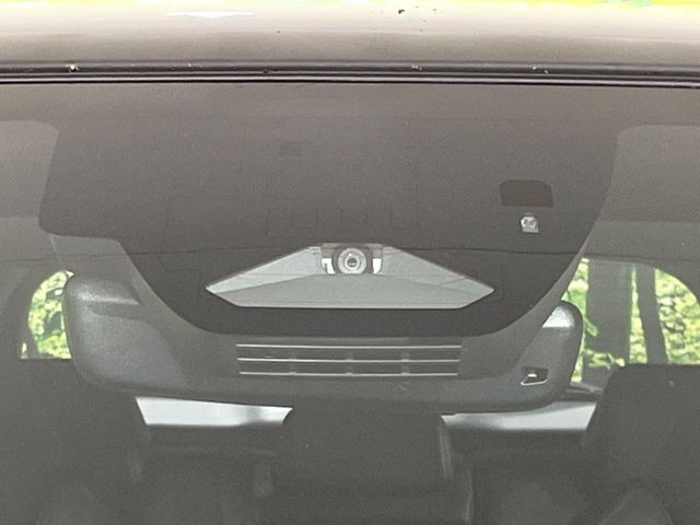 �y�g���^�Z�[�t�e�B�Z���X�z���s���ɑO���̎ԗ�����F�����A�Փ˂������Ȏ��͌x��ƃu���[�L�ŏՓˉ���Ɣ�Q�y�����A�V�X�g�B�����S�Ƀh���C�u�����y���݂��������܂��B