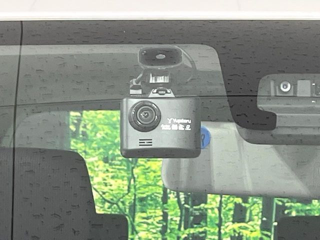 �y�h���C�u���R�[�_�[�z���S�E���S�ȃJ�[���C�t�ɕK�{�̃h���C�u���R�[�_�[�𑕔�!���s���͂������A������^�]�⎖�̂ɑ��������ۂ̏󋵂��f���ŋL�^���A����̃��X�N�ɔ����܂��B