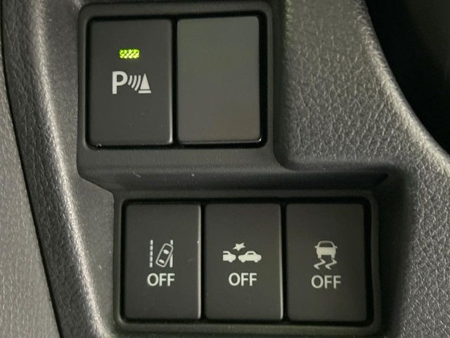 【スズキ セーフティサポート】走行中に前方の車両等を認識し、衝突しそうな時は警報とブレーキで衝突回避と被害軽減をアシスト。より安全にドライブをお楽しみいただけます。