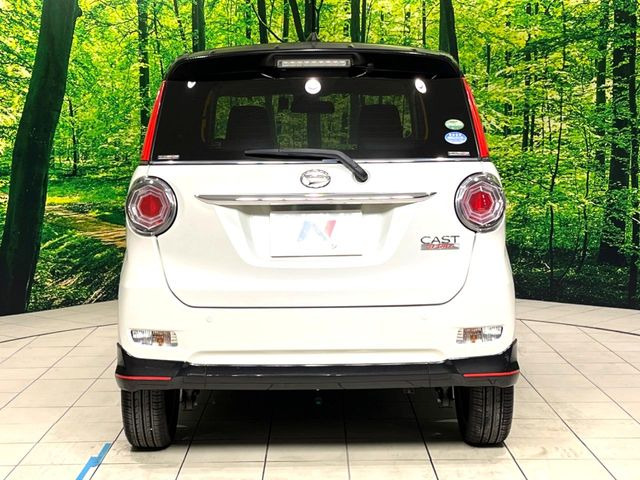 安心の最長10年・走行無制限保証(有償)をご用意。保証内容も充実はもちろん、無料点検&オイル交換や、年中無休の全国・24時間ロードサービスも付帯されておりますのでご安心下さい。