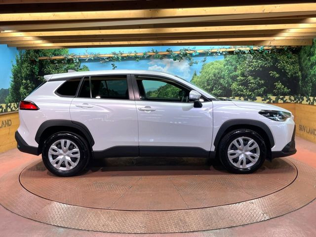 ☆全国のネクステージからお取り寄せが可能※!遠方の店舗に展示してあるクルマが気になる場合も、最寄りの店舗でご覧いただくことが可能です!是非私たちに要望をお聞かせください!※別途費用