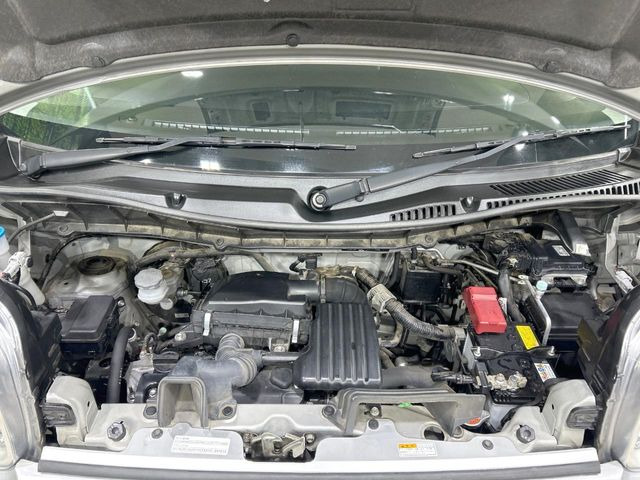 親切・丁寧な専門メカニックスタッフが応対!・車検・点検整備・事故等の修理などアフターサービスも安心。お車のカスタマイズもネクステージのサービススタッフまでご相談ください!