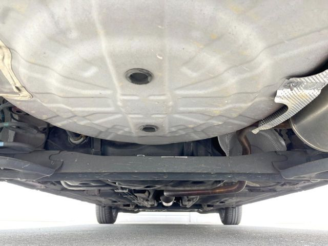 ����肪���ꂢ�Ȃ����ɁA�h�K���H�̎{�H���I�X�X���B�~��n��͂������A���ݕ��ɂ��Z���̕���A��Ń}�����E�E�B���^�[�X�|�[�c���������ɂ��D�]���������Ă���܂��B