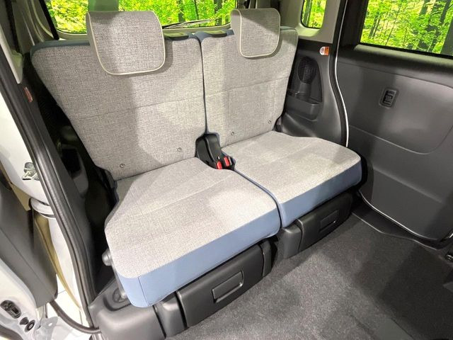 ���i���ȃI���W�i���t���A�}�b�g���I�v�V�����ɂĂ��p�ӂ��Ă���܂��B���D���ȃf�U�C����J���[�����Ԃɍ��킹�đI��ł����������Ƃ��ł��܂���