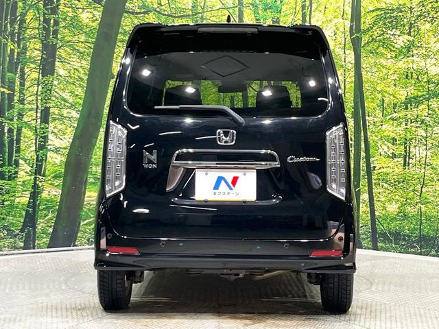 安心の最長10年・走行無制限保証(有償)をご用意。保証内容も充実はもちろん、無料点検&オイル交換や、年中無休の全国・24時間ロードサービスも付帯されておりますのでご安心下さい。