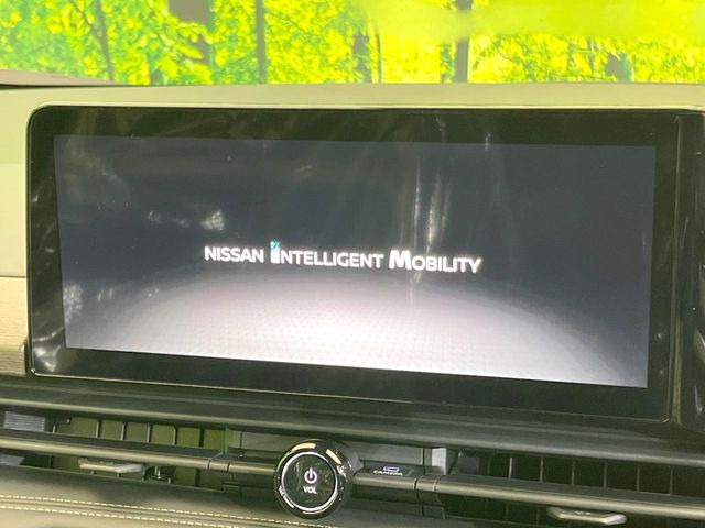 �y���[�J�[�����i�r�z�C���e���A�ɗn�����ރX�^�C���b�V���ȁu��p�݌v�v���[�J�[�i�r�𑕔��􎋔F���⑀�쐫�ȂǊ�{���\�ɂ��D��A���㎿�ȃJ�[���C�t�����y���݂��������܂��B