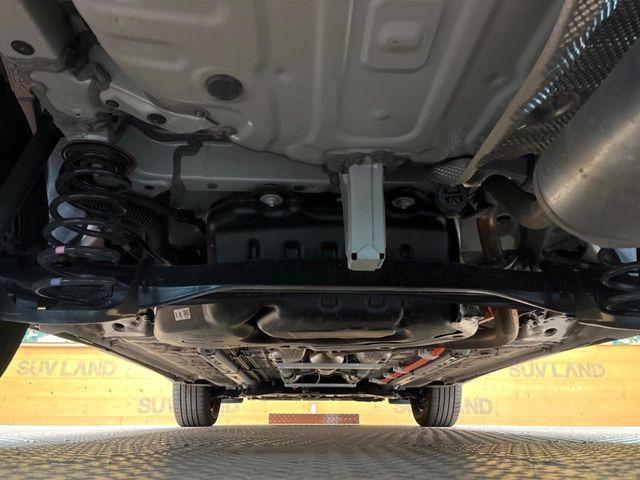 下回りがきれいなうちに、防錆加工の施工がオススメ。降雪地域はもちろん、沿岸部にお住いの方や、趣味でマリン・ウィンタースポーツをされる方にご好評いただいております。