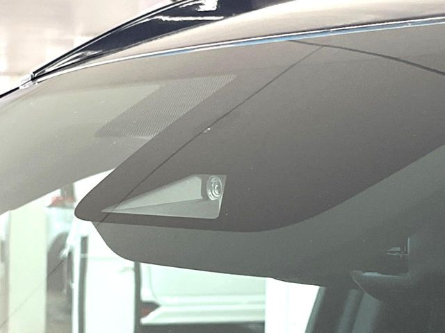 �y�O�He-Assist�z���s���ɑO���̎ԗ�����F�����A�Փ˂������Ȏ��͌x��ƃu���[�L�ŏՓˉ���Ɣ�Q�y�����A�V�X�g�B�����S�Ƀh���C�u�����y���݂��������܂��B