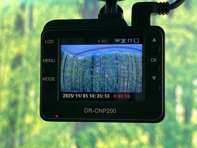 �y�h���C�u���R�[�_�[�z���S�E���S�ȃJ�[���C�t�ɕK�{�̃h���C�u���R�[�_�[�𑕔�!���s���͂������A������^�]�⎖�̂ɑ��������ۂ̏󋵂��f���ŋL�^���A����̃��X�N�ɔ����܂��B