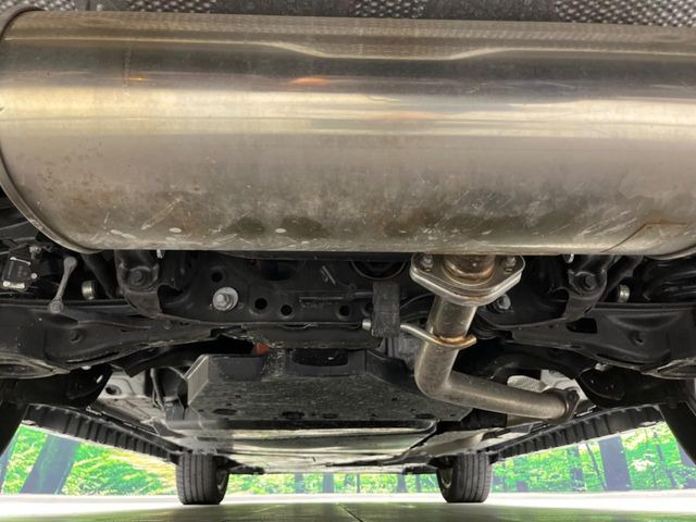 下回りがきれいなうちに、防錆加工の施工がオススメ。降雪地域はもちろん、沿岸部にお住いの方や、趣味でマリン・ウィンタースポーツをされる方にご好評いただいております。