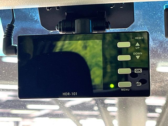 �y�h���C�u���R�[�_�[�z���S�E���S�ȃJ�[���C�t�ɕK�{�̃h���C�u���R�[�_�[�𑕔�!���s���͂������A������^�]�⎖�̂ɑ��������ۂ̏󋵂��f���ŋL�^���A����̃��X�N�ɔ����܂��B