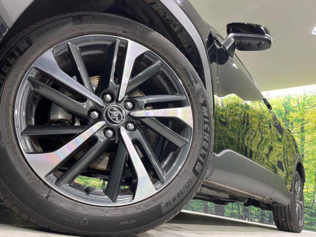 �y����18�C���`�A���~�z�C�[���z�O�ςɃ}�b�`���������A���~�z�C�[���𑕒����Ă���܂��B�e��ЊO�A���~�z�C�[����A�X�^�b�h���X�^�C�����戵�����Ă���܂��B���񂲑��k����������