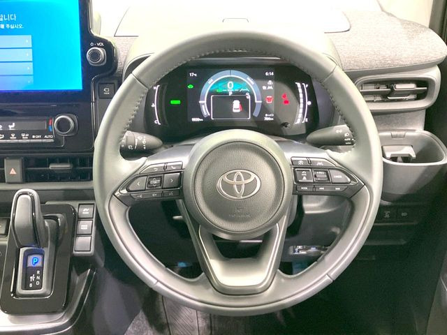 �y�����v�����X�e�A�����O�z�㎿�Ȋv���g�p���邱�ƂŁA��ɂ����������݂ƂĂ��^�]���₷���n���h���ł���