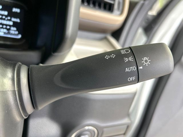 �y�I�[�g���C�g�z����̖��邳�ɉ����Ď����Ńw�b�h���C�g�̓_���E�������ł���@�\�ł�!���C�g�̕t���Y��E�����Y��Ȃǂ������Ȃ�A�J�̓���[���̑��s�����S!�g���l���ʉߎ����֗��ł��ˁ�