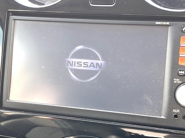 �y�����i�r�z�l�C�̏����i�r�𑕔����Ă���܂��B�i�r�̎g���₷���͂������A�I�[�f�B�I�@�\���[��!�L�����v�◷�s�͂������A�ʋ΂┃�����ȂǕ��i�̃h���C�u���y�����Ȃ�͂���