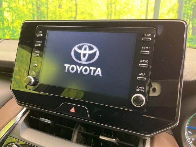 【ナビ機能付きディスプレイオーディオ】ナビ機能搭載の他、お持ちのスマートフォンと連携して、ナビやbluetoothでの音楽再生が可能です♪デザインはもちろん操作性も良好!