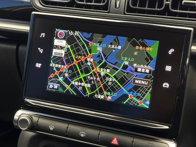 �������i�r:��̊��̂���i�r�́A����������ԓ������o���Ă���܂��B�I�[�f�B�I�@�\���[�����Ă���܂��̂ŁA�^�]�����y���߂܂���