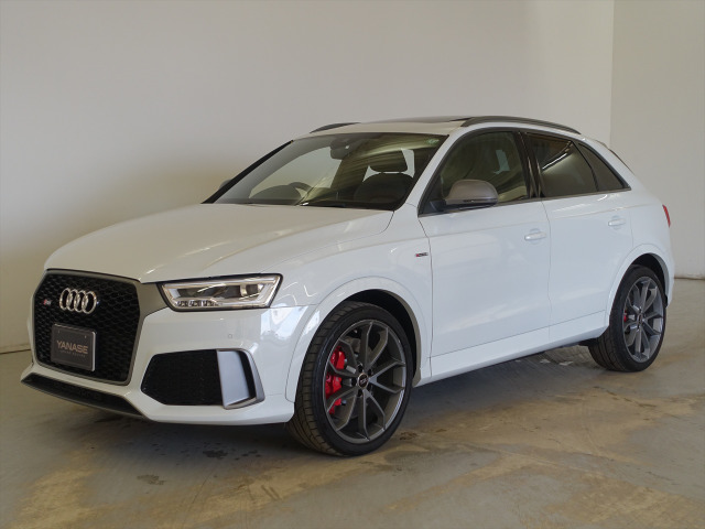RS Q3(�A�E�f�B) 2.5 4WD ���Îԉ摜