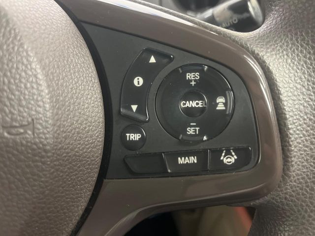 �y�A�_�v�e�B�u�N���[�Y�R���g���[���z�������H�ł̒��������s���y��!!�����ő��x��ۂN���[�Y�R���g���[�����A�Փˌy���V�X�e���ƘA�g���A�O���̎ԗ������m���ĎԊԂ�ۂ悤�ɑ��x���߂��Ă���܂�!!