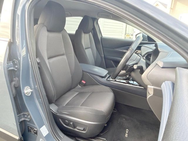 �^�]�Ȃ܂��ɂ͏\���ȃX�y�[�X������A�啿�ȕ��ł��������^�]���Ă�����������ł��B