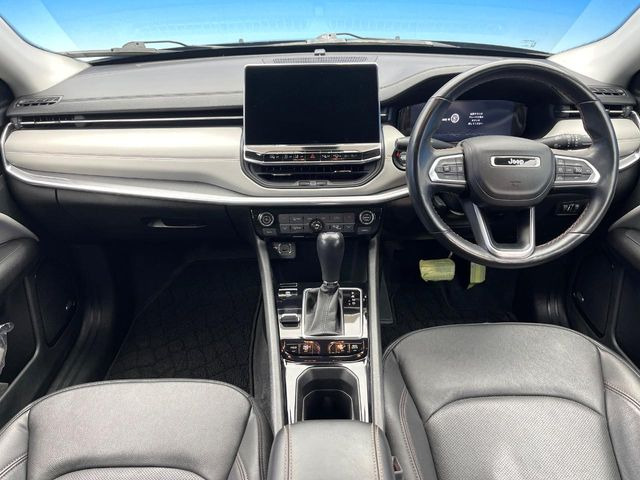 輸入車グループ総在庫数約2,000台!全国の系列店からメーカー・車種問わずご紹介出来るので、あなたにピッタリのお車が見つかるはずです♪まずはお問い合わせ下さい☆