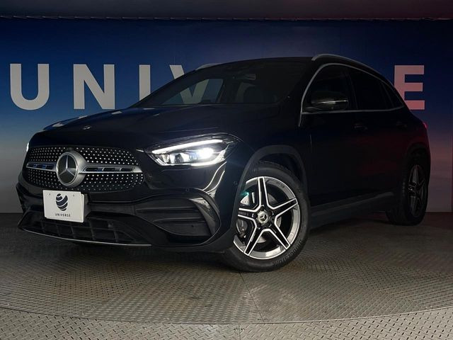 ●LEDヘッドライト:夜間走行時も良好な視界を確保し安心して運転できる高輝度LEDヘッドライトを装備!点灯速度が早く、消費電力も抑えられています。