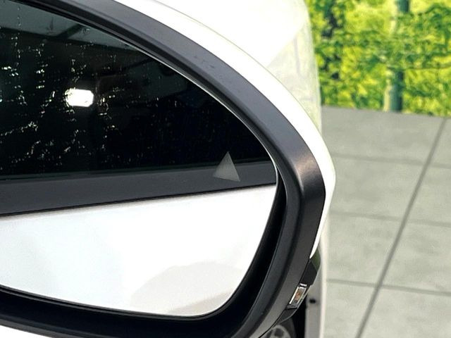 �y������p���m�z���s���A�h�A�~���[�̎��p�ɂȂ�₷���ӏ��Ɍ㑱�Ԃ��ڋ߂���ƃT�C�h�~���[�t�߂Ɍx����\���A�h���C�o�[�ɒ��ӊ��N�����Ă���܂��B