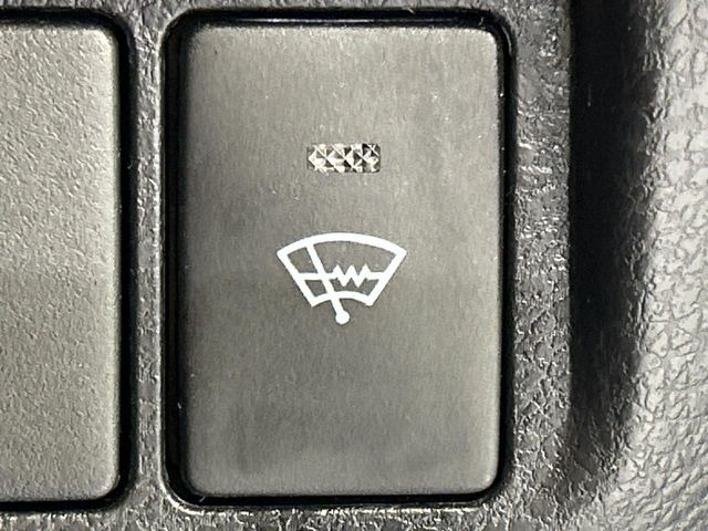 【寒冷地仕様】冬場の冷え込みが厳しい地域や降雪地域にお住いの方はもちろん、スキーやスノボなどウィンタースポーツを楽しみたい方には必須の装備!あるのと無いのでは安心感が違います!