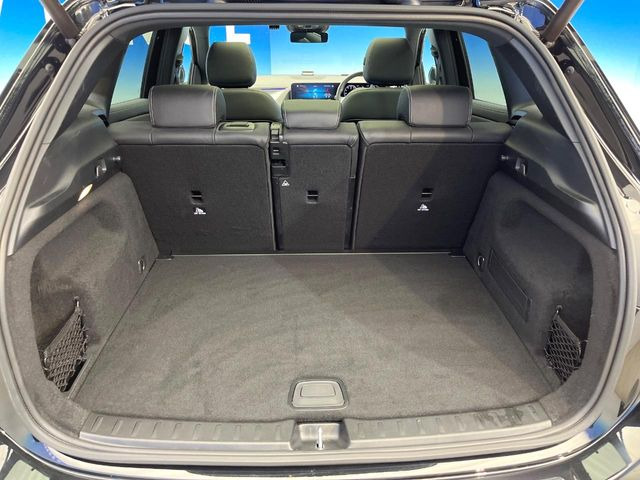 ●トランクルーム:趣味が広がる収容スペース!これだけの広さがあればお買い物やレジャーなどにも最適です!使用感も少なくきれいな状態を維持しております。