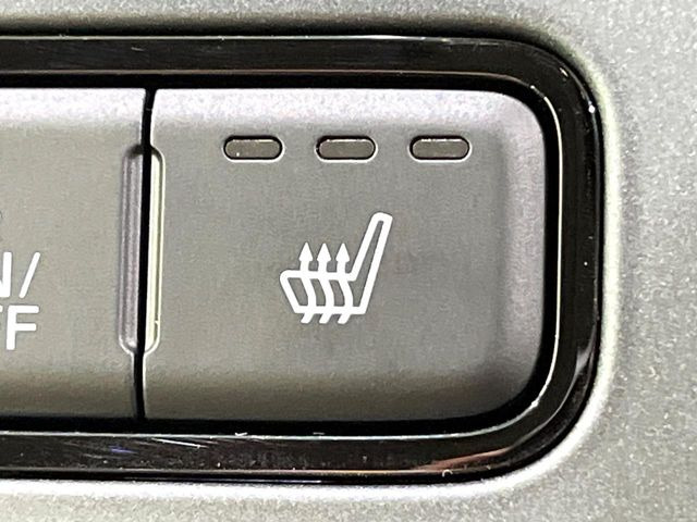 �y�V�[�g�q�[�^�[�z�������ɏd�󂷂�V�[�g�q�[�^�[!�G�A�R����葁�����܂��Ă����̂Ŋ�����̐l�����S�ł��ˁ�G�A�R���̉����͊������邩����A�Ƃ������ɂ����������߂ł��B