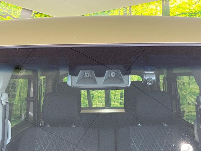 �y�X�}�[�g�A�V�X�g�z���s���ɑO���̎ԗ�����F�����A�Փ˂������Ȏ��͌x��ƃu���[�L�ŏՓˉ���Ɣ�Q�y�����A�V�X�g�B�����S�Ƀh���C�u�����y���݂��������܂��B