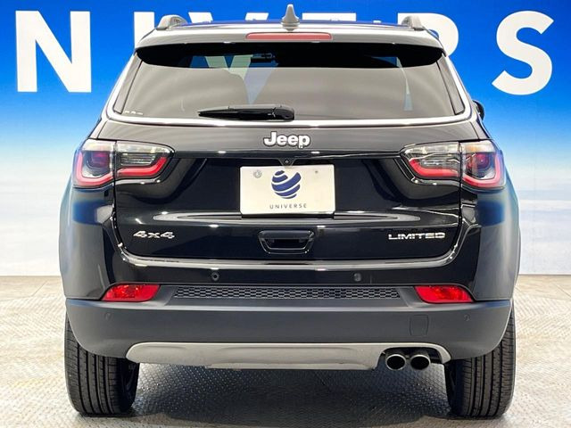 ●当店では第三者機関による車両品質鑑定を導入し、修復歴車を排除。鑑定書が発行されますので、ぱっと見ただけでは分からない箇所まで納得した上でご検討いただけます。※一部未実施の場合がございます。