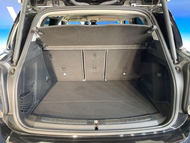 ●トランクルーム:趣味が広がる収容スペース!これだけの広さがあればお買い物やレジャーなどにも最適です!使用感も少なくきれいな状態を維持しております。