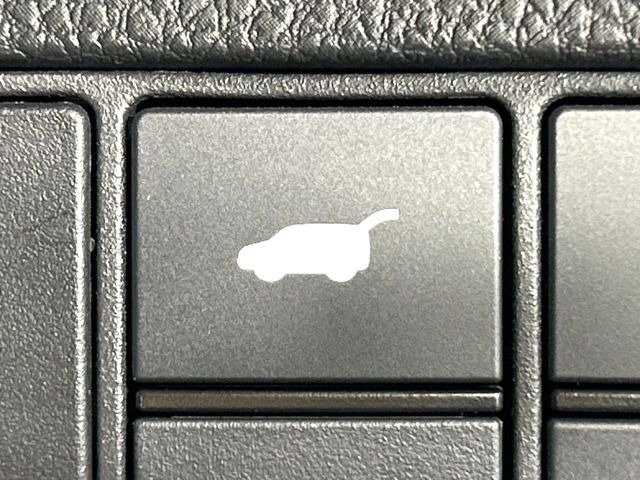 �y�n���Y�t���[�p���[�o�b�N�h�A�z���A�o���p�[�����ɑ�����o�����ꂷ�邾���Ńo�b�N�h�A�������ŊJ�����肪�ו��łӂ������Ă��鎞�ł����N���N�J���삪�s���܂�!