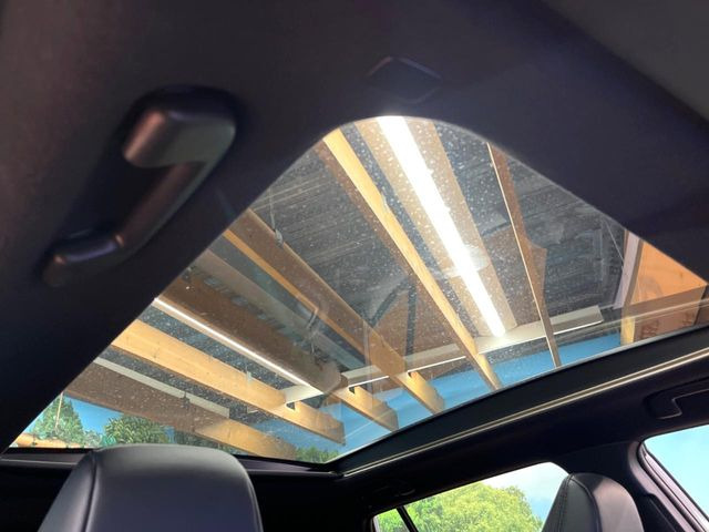 �y�p�m���}���[�t�z��^�̃K���X���[�t���ڂŎԓ��̉��������C�ɃA�b�v!�J���I�ȃh���C�u�����y���݂��������܂��B