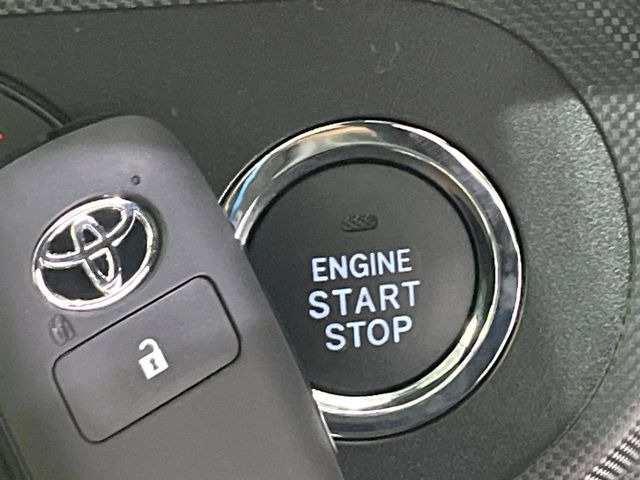 �y�X�}�[�g�L�[�z�J�o����|�P�b�g�ɓ��ꂽ�܂܂ł��h�A�̎{���E�������\�ȃX�}�[�g�L�[�𑕔��B�G���W���̃I���E�I�t�����J�M�����o���K�v����������Ƃ��Ă��֗��ł���