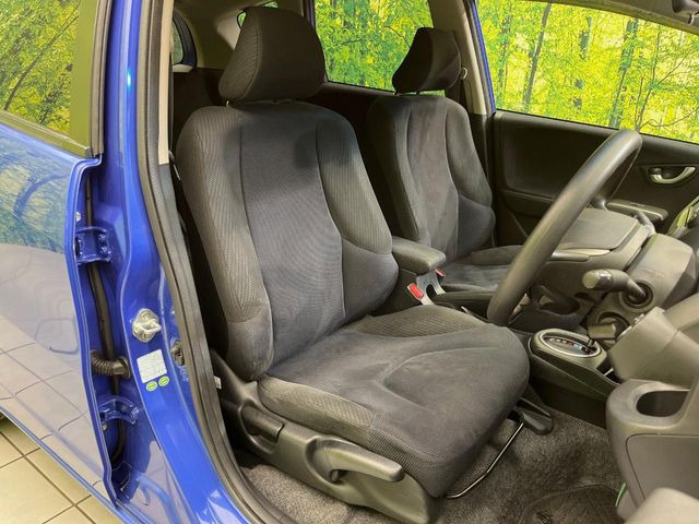 �^�]�Ȃ܂��ɂ͏\���ȃX�y�[�X������A�啿�ȕ��ł��������^�]���Ă�����������ł��B