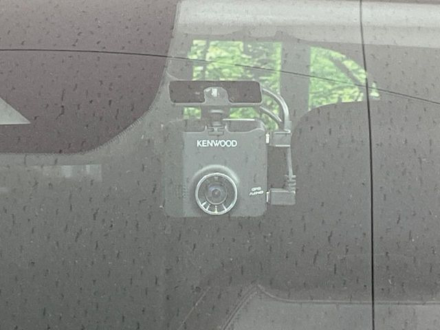 �y�h���C�u���R�[�_�[�z���S�E���S�ȃJ�[���C�t�ɕK�{�̃h���C�u���R�[�_�[�𑕔�!���s���͂������A������^�]�⎖�̂ɑ��������ۂ̏󋵂��f���ŋL�^���A����̃��X�N�ɔ����܂��B