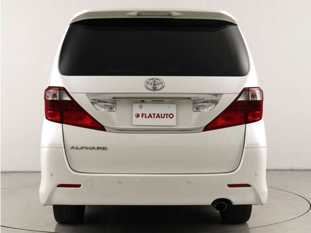 前後ドライブレコーダーもお取り付けできます!安心安全なカーライフには必需品ですね!