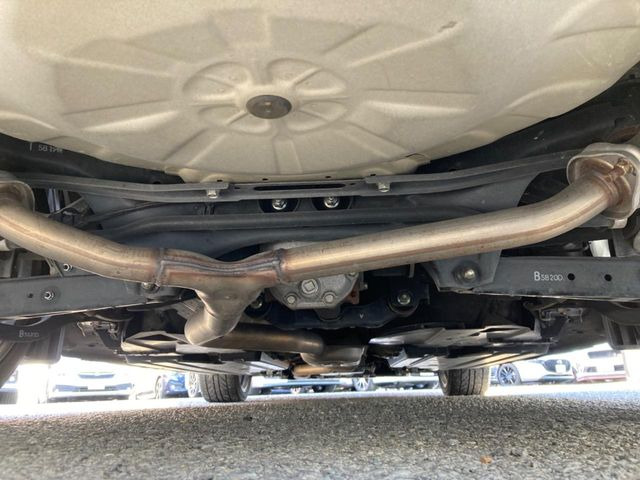 ����肪���ꂢ�Ȃ����ɁA�h�K���H�̎{�H���I�X�X���B�~��n��͂������A���ݕ��ɂ��Z���̕���A��Ń}�����E�E�B���^�[�X�|�[�c���������ɂ��D�]���������Ă���܂��B