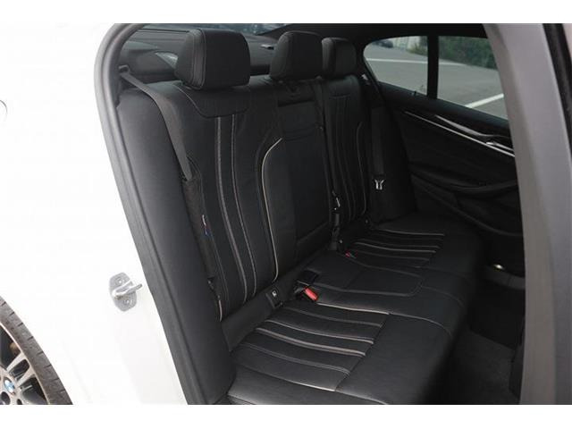 ���Ǝҗl�ւ̔̔��͂��f�肳���Ă��������܂��B �Ԍ������ԗ��̏ꍇ�́A�Ԍ����擾�������x�������z�ŕ\�����Ă���܂��B